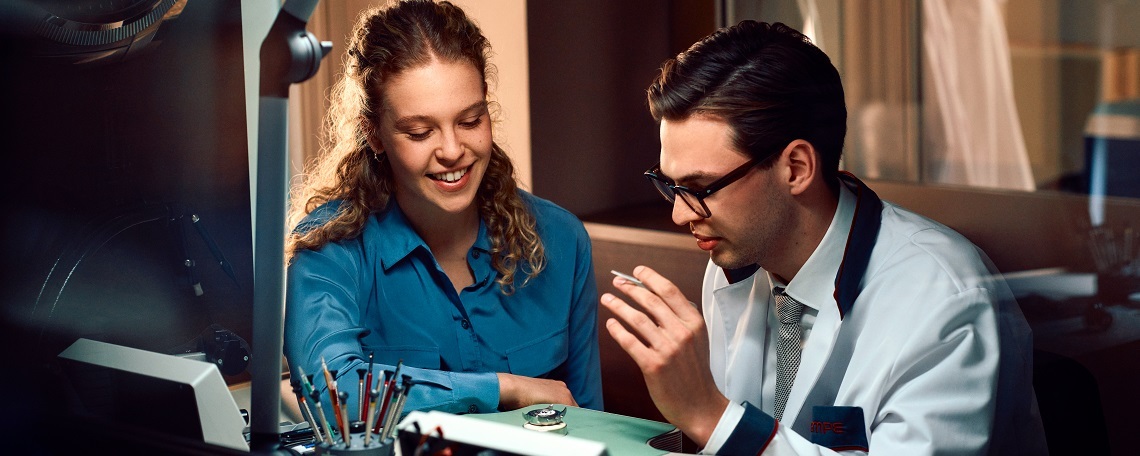 Ausbildung zum Uhrmacher (m/w/d) 2025 in Glashütte, 1. Bild